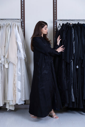 Top 7 Casual Abayas That Radiate Sophistication